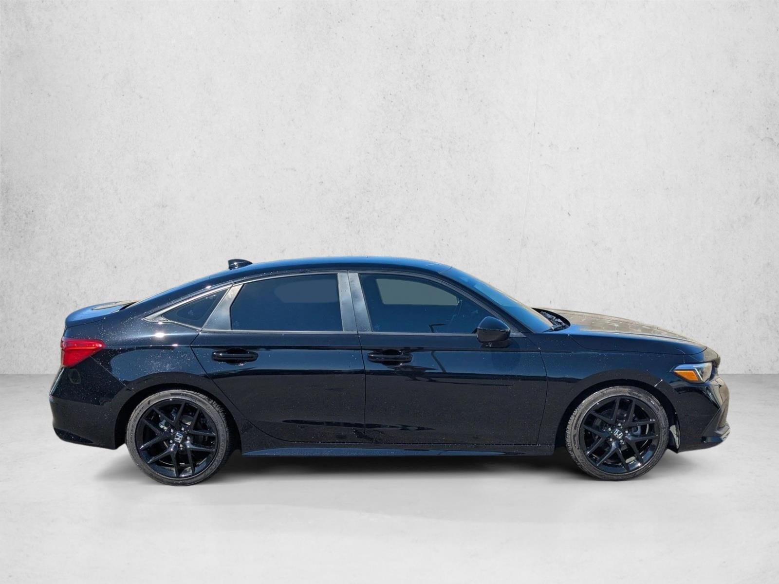 2024 Honda Civic Sport photo 4