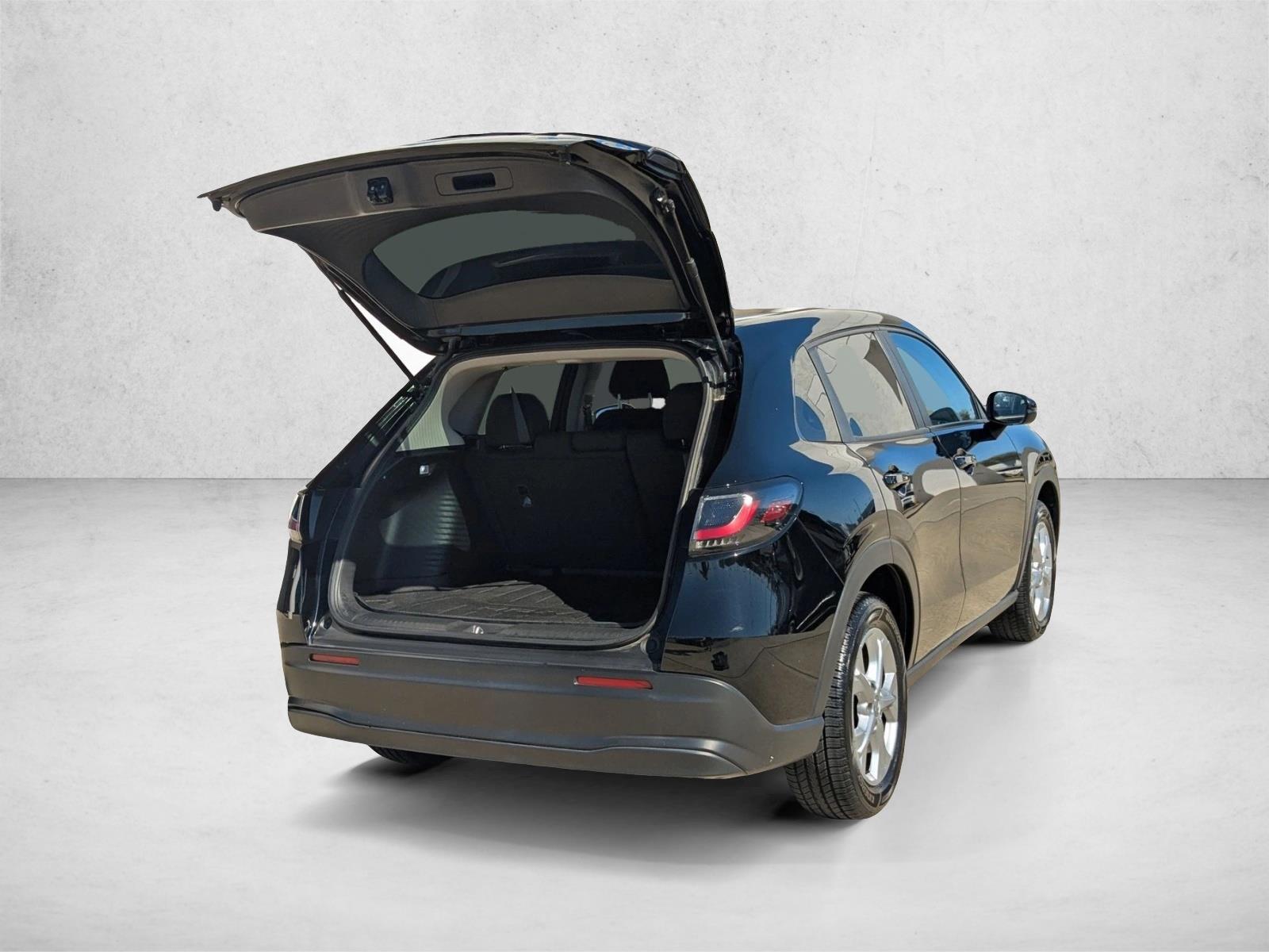 2024 Honda HR-V LX photo 5