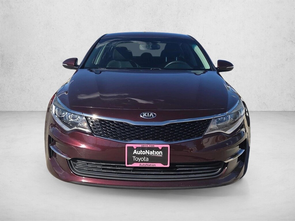 Used 2017 Kia Optima LX Sedan