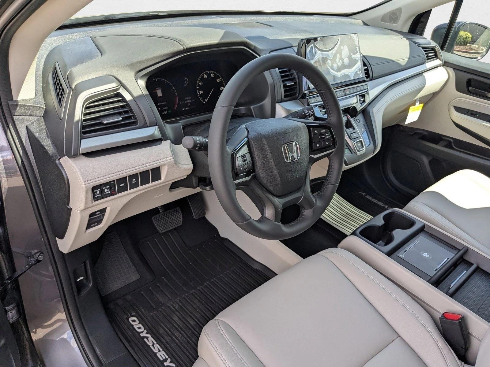 2026 Honda Odyssey EX-L photo 3