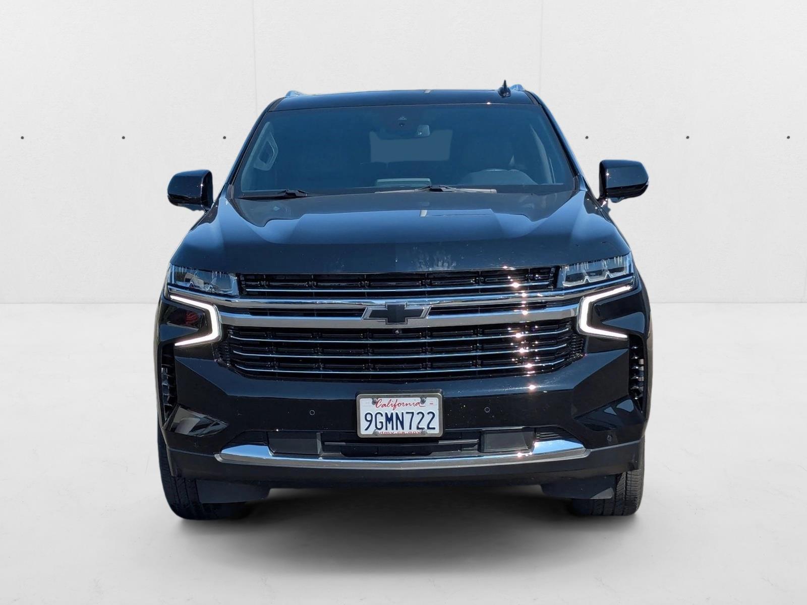 2023 Chevrolet Tahoe LT photo 2