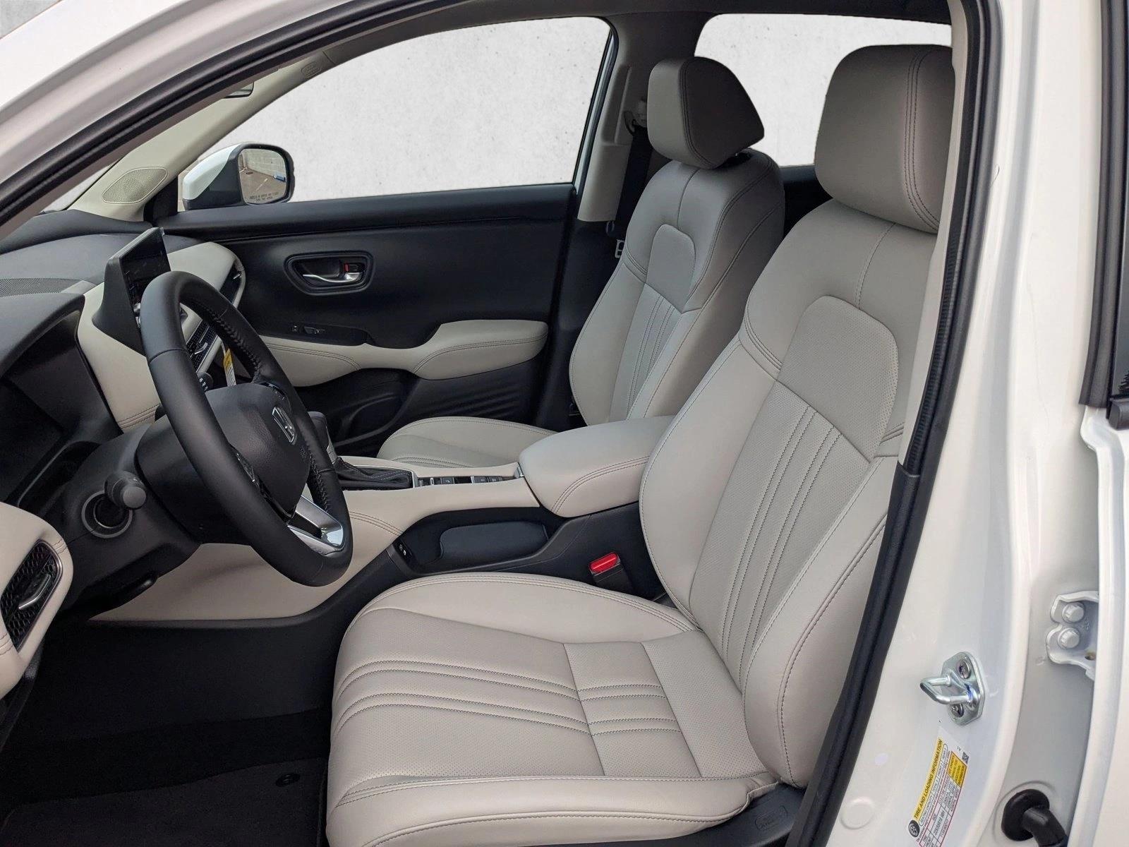 2026 Honda HR-V EX-L photo 4