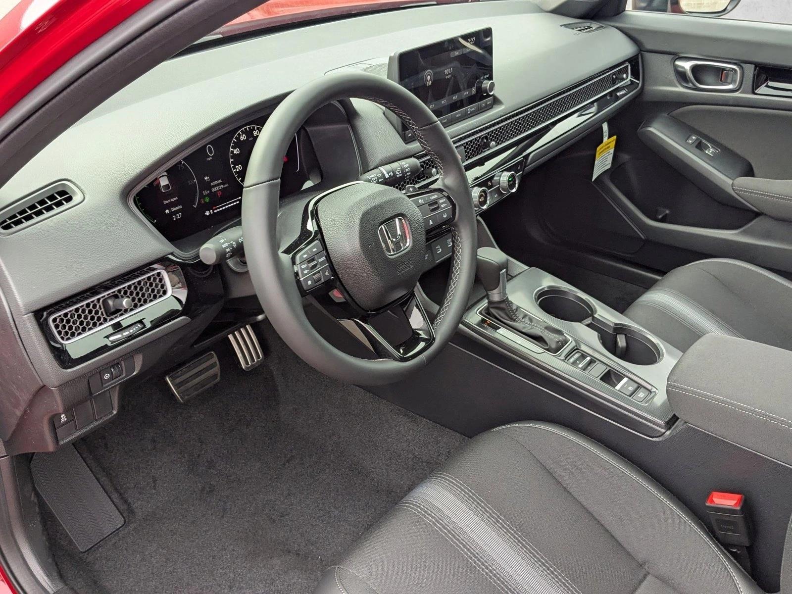 2026 Honda Civic Hatchback Hybrid Sport photo 3