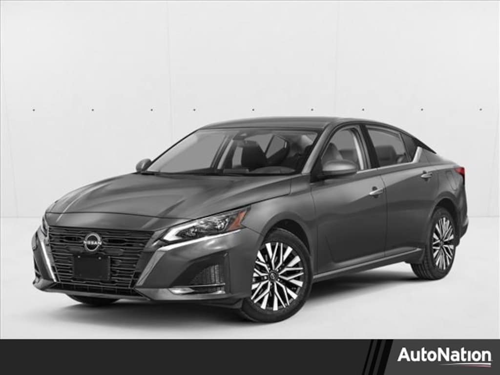 Used 2024 Nissan Altima 2.5 SV Sedan
