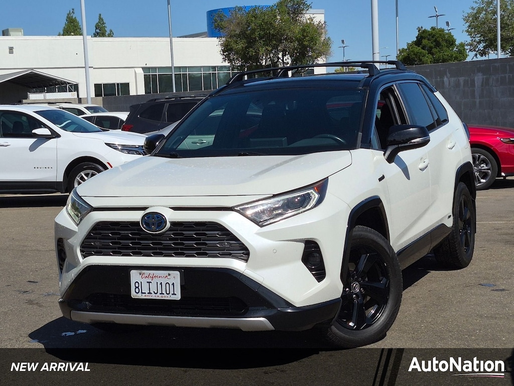 Used 2019 Toyota RAV4 Hybrid XSE SUV