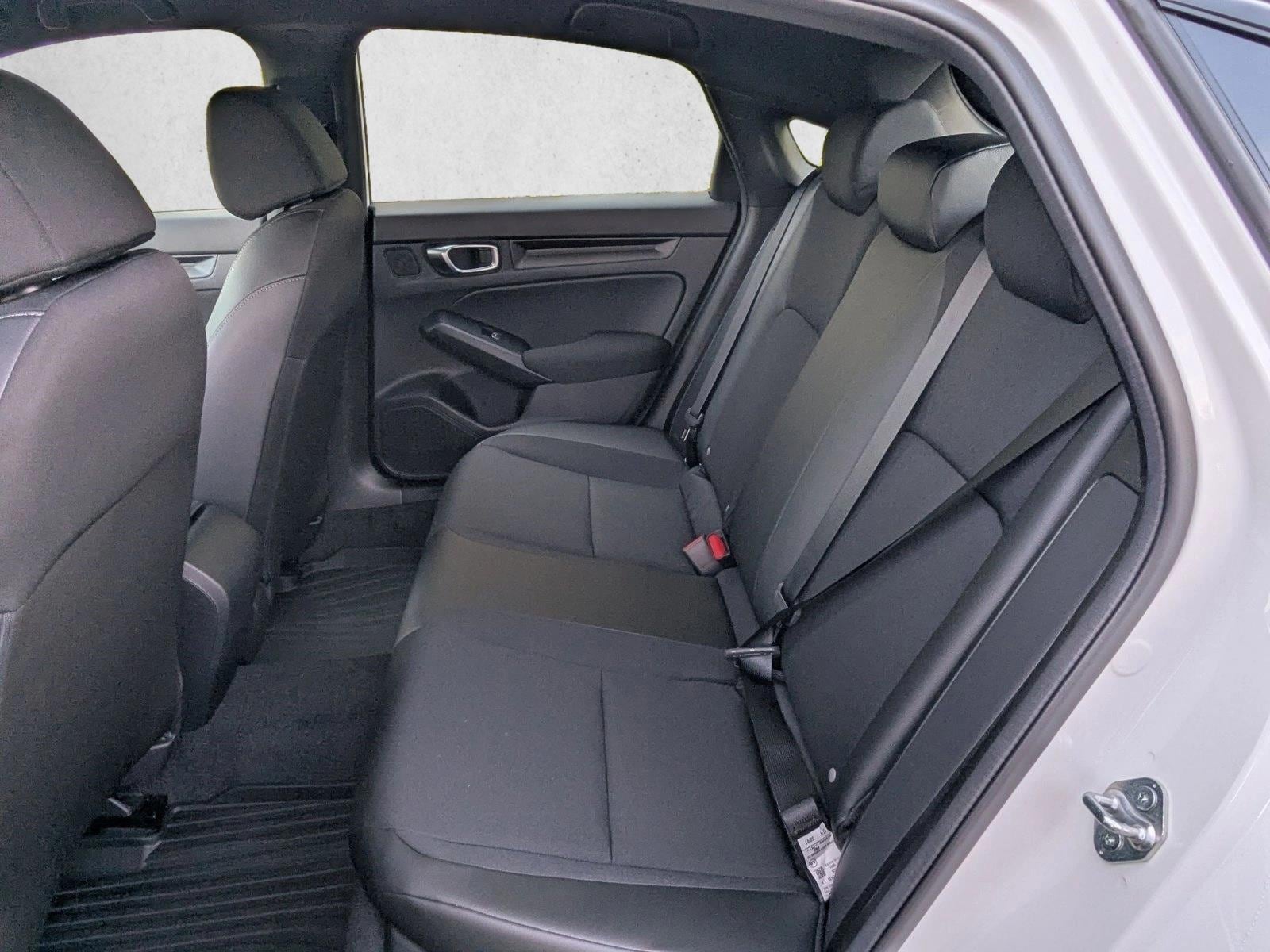 2026 Honda Civic Hatchback Sport - Photo 16