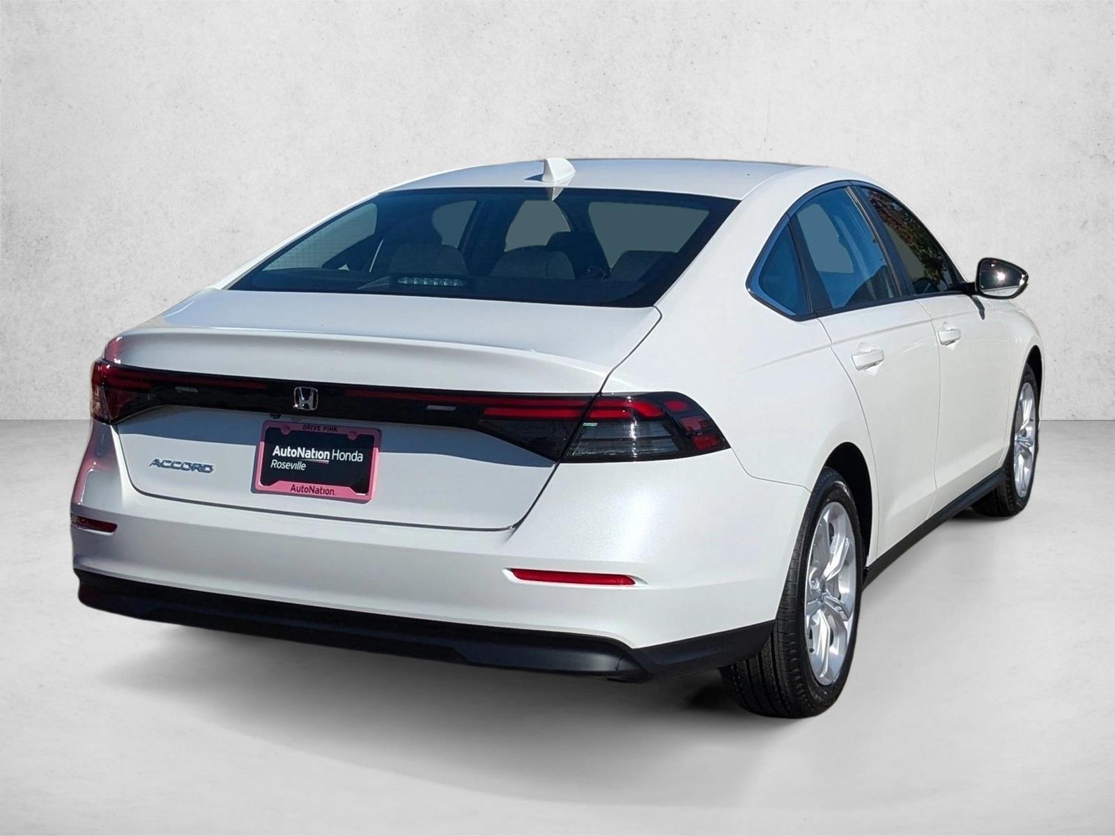 2025 Honda Accord LX photo 2