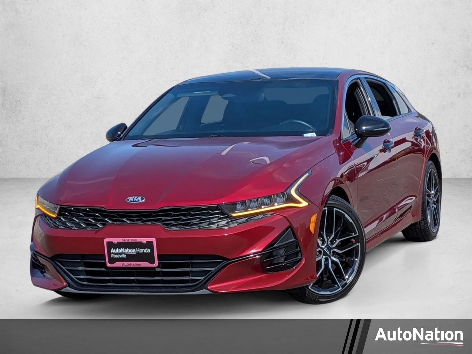 2021 Kia Optima GT FWD's photo