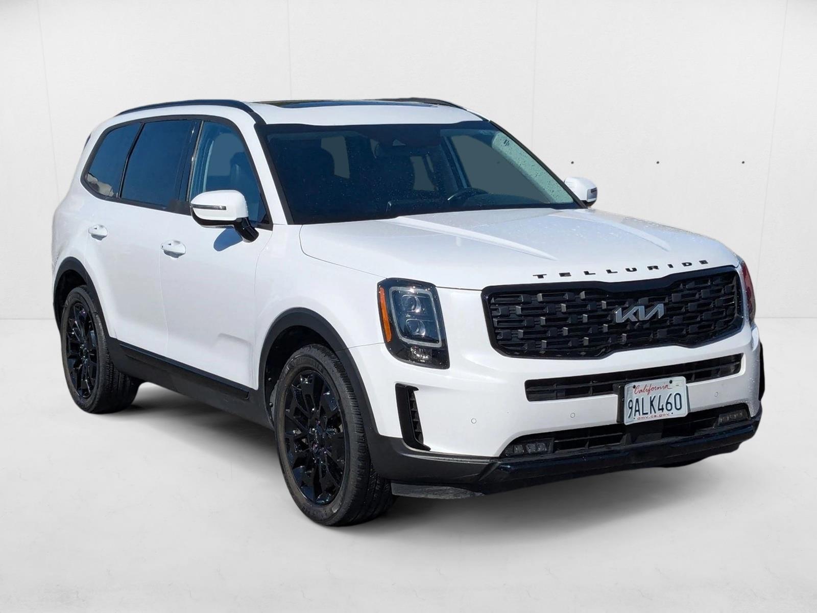 2022 Kia Telluride SX photo 3