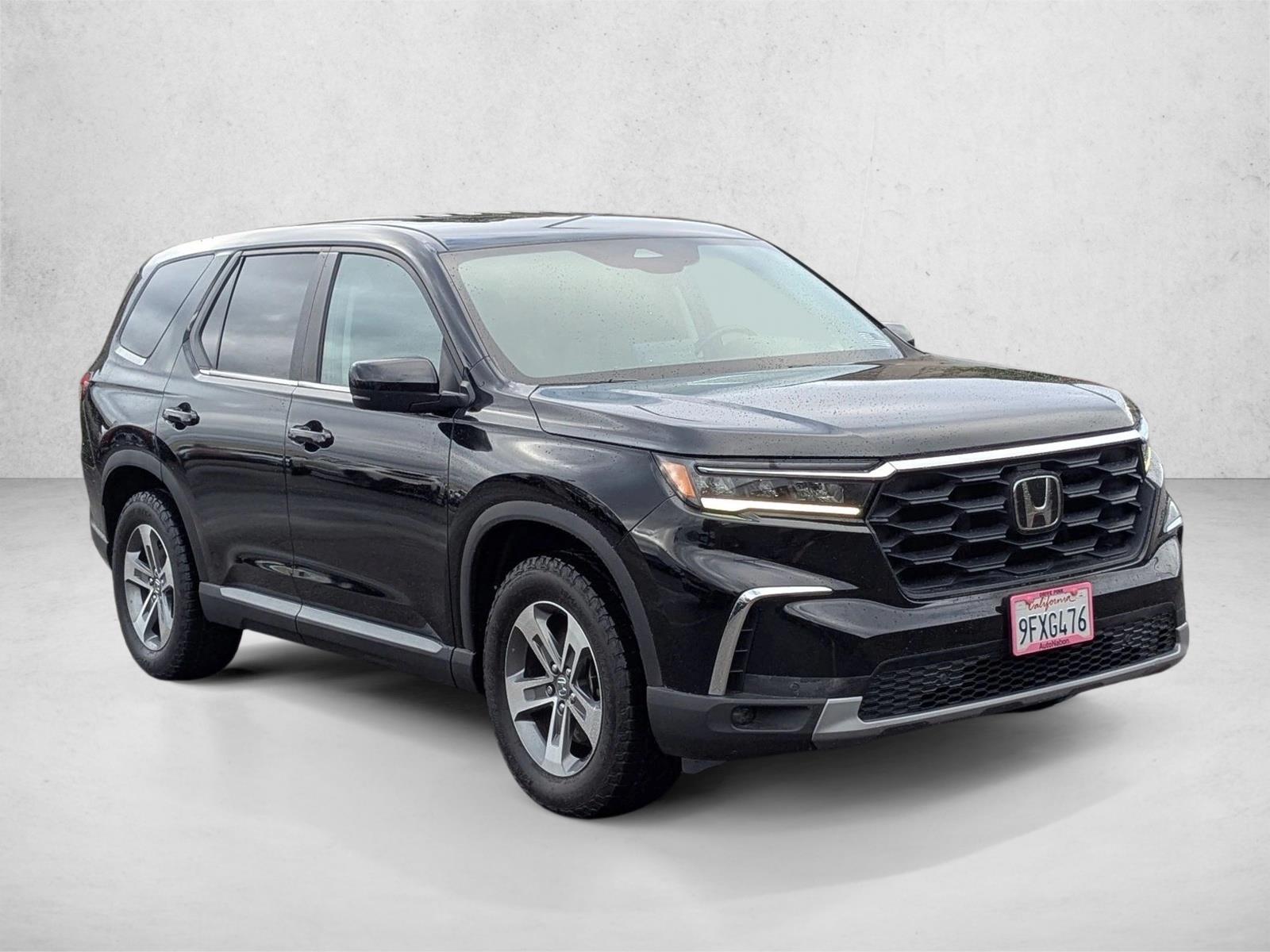 2023 Honda Pilot EX-L photo 2