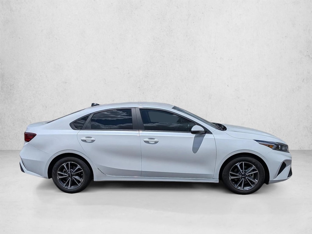 Used 2024 Kia Forte LXS Sedan