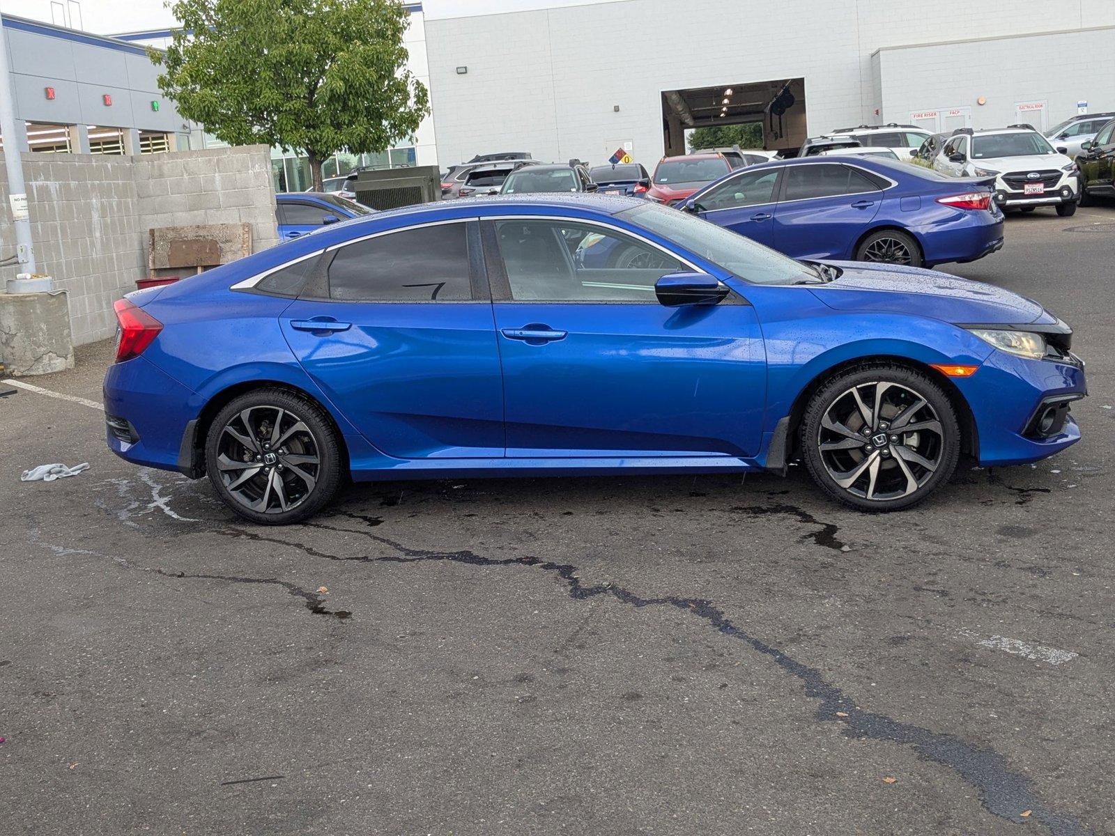 2019 Honda Civic Sport photo 4