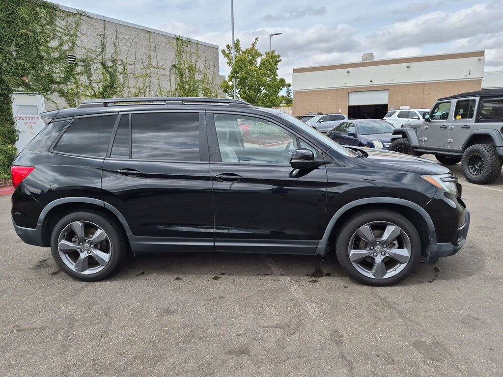 Certified 2019 Honda Passport Touring FWD SUV