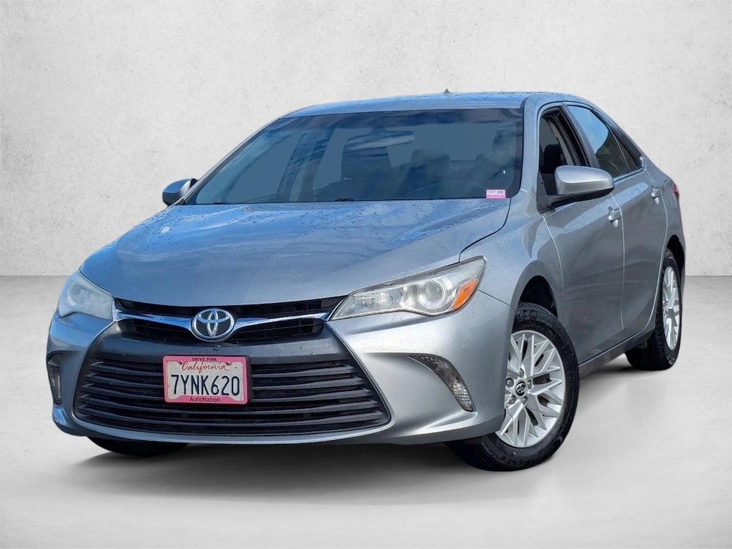 Used 2016 Toyota Camry LE Sedan