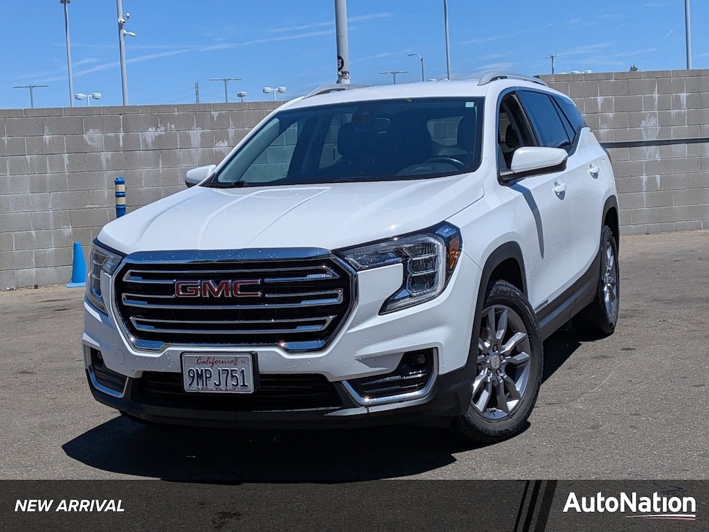 Used 2022 GMC Terrain SLT SUV