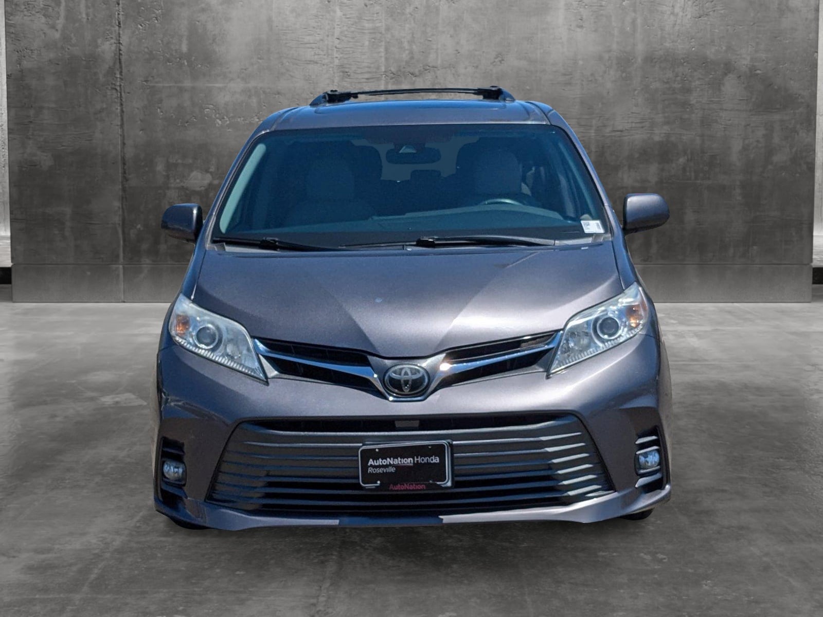 Used 2020 Toyota Sienna XLE Premium with VIN 5TDYZ3DC7LS038843 for sale in Roseville, CA