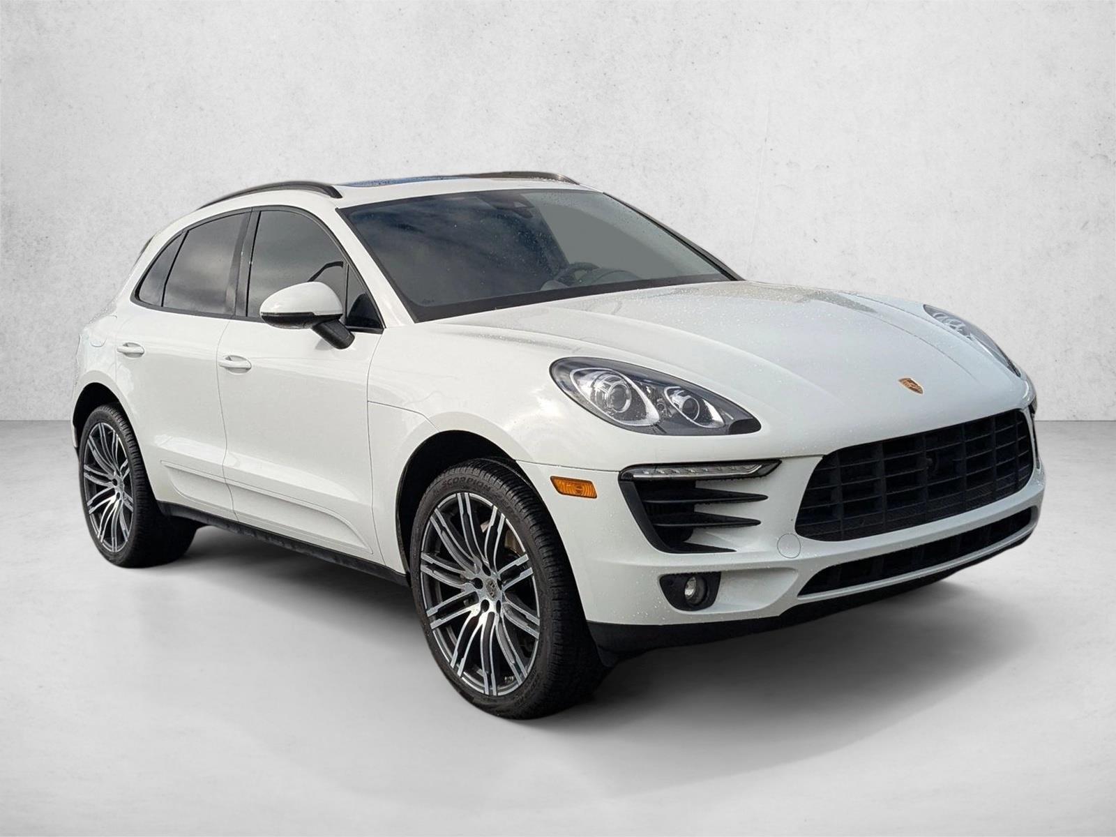 2017 Porsche Macan S photo 3