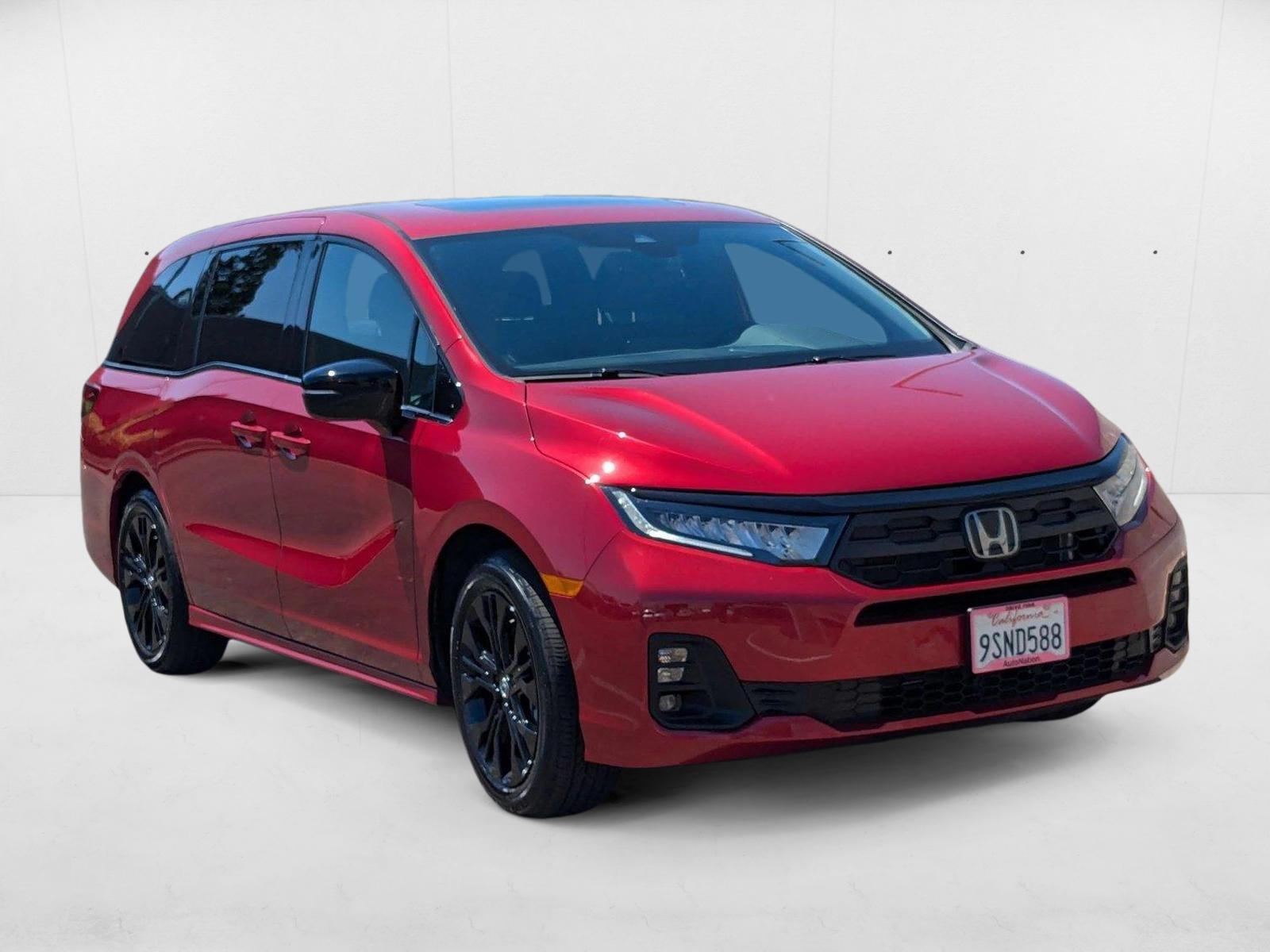 2025 Honda Odyssey photo 3
