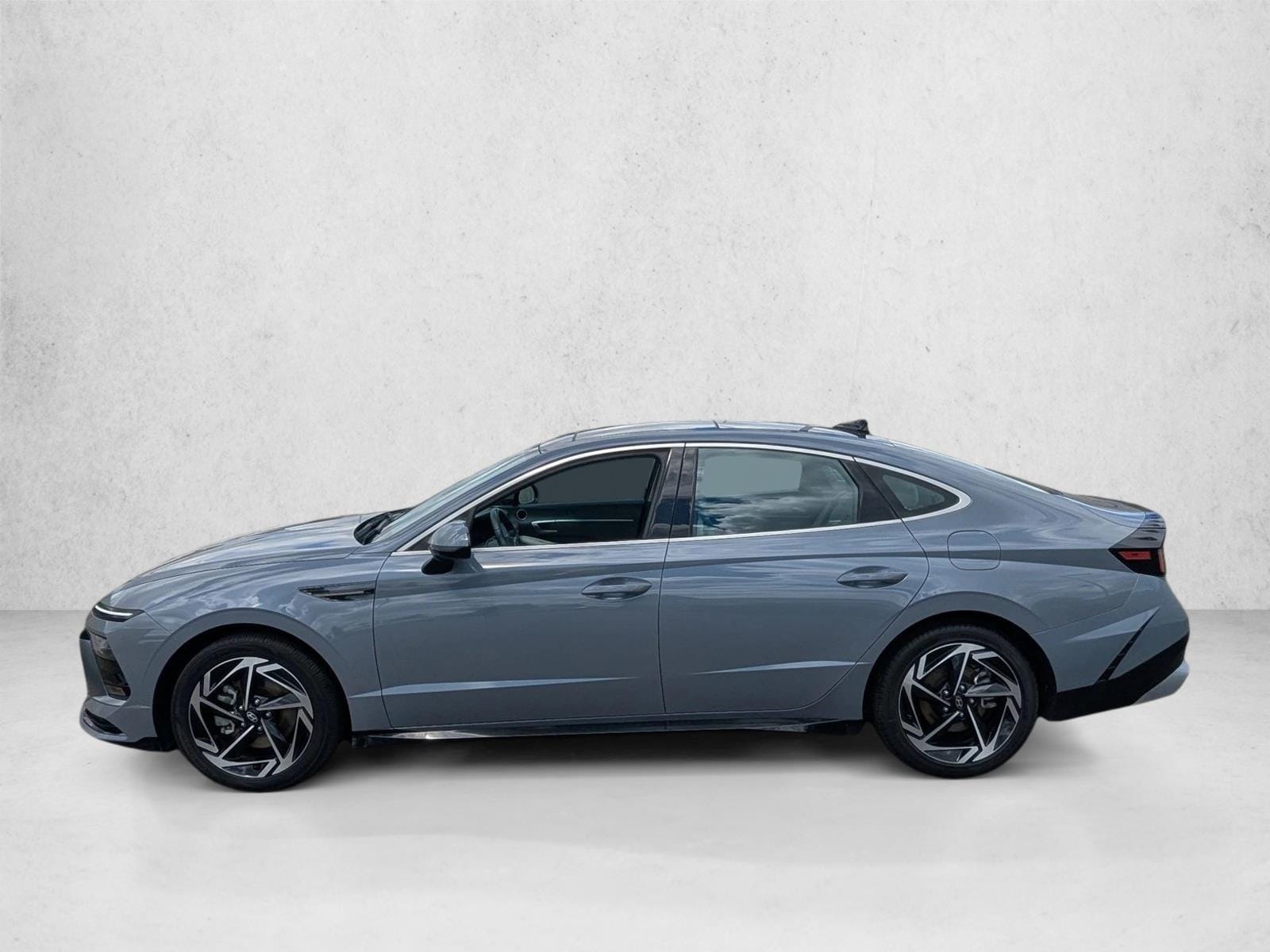 2024 Hyundai Sonata SEL photo 3