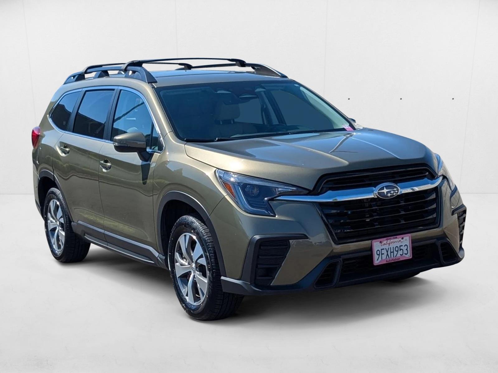 2023 Subaru Ascent Premium photo 3