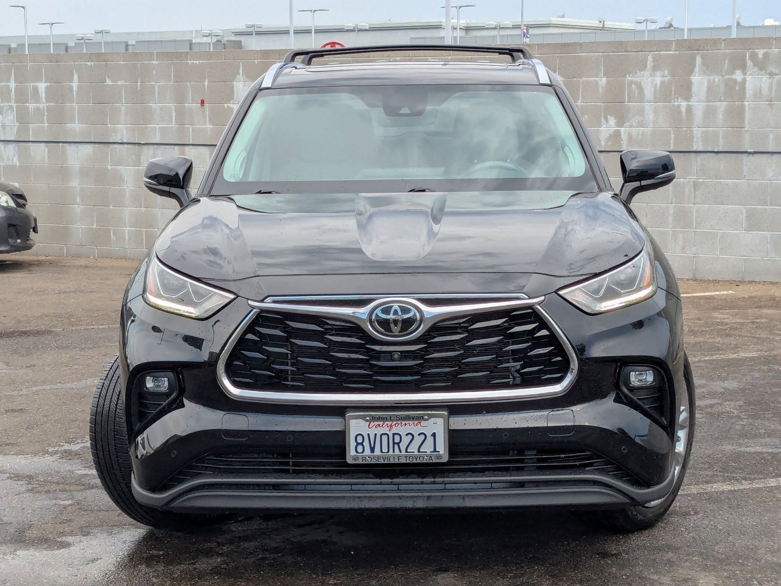 2021 Toyota Highlander Limited photo 2