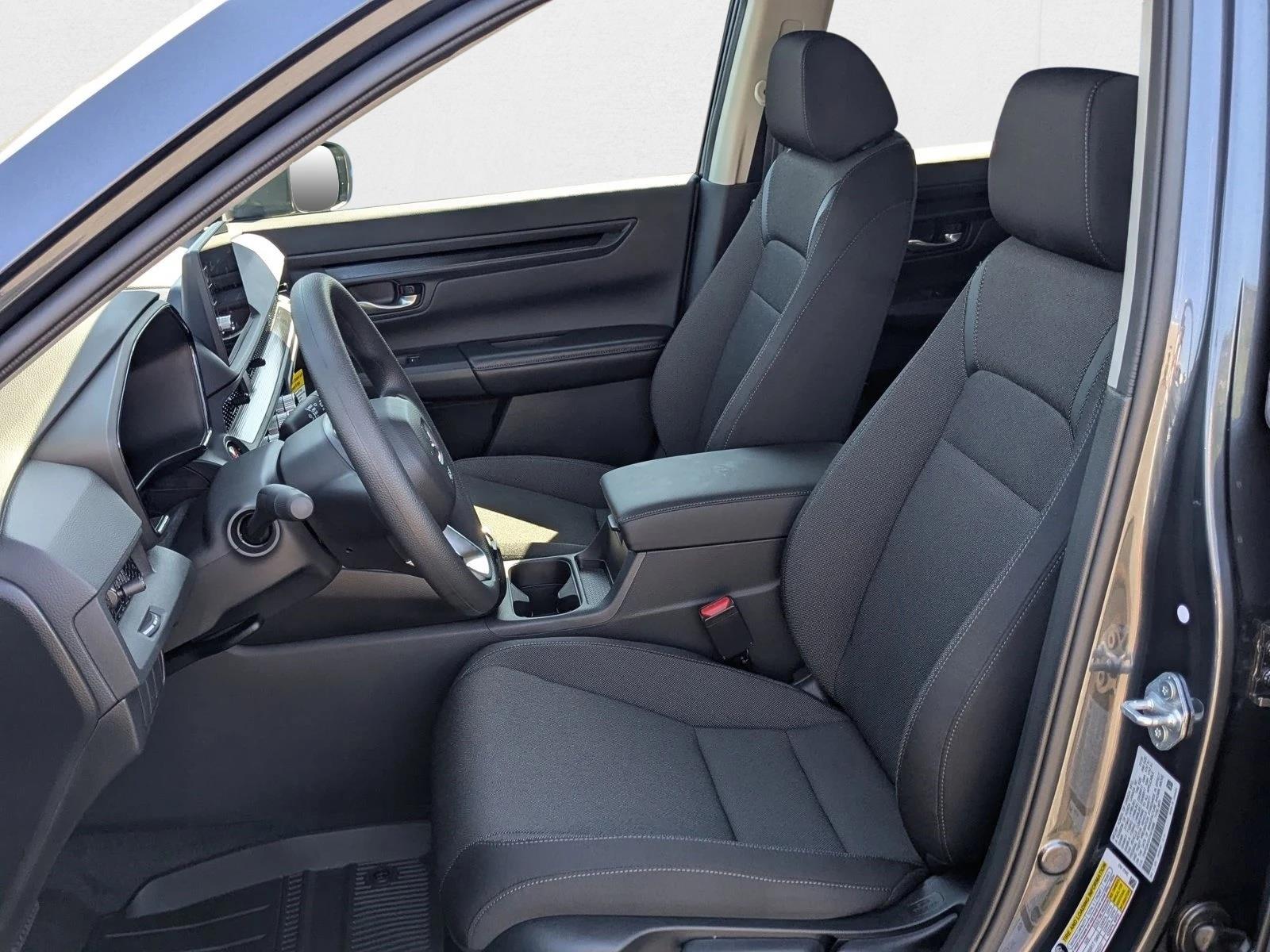 2026 Honda CR-V LX photo 4