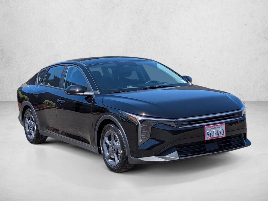 Used 2025 Kia K4 LXS Sedan