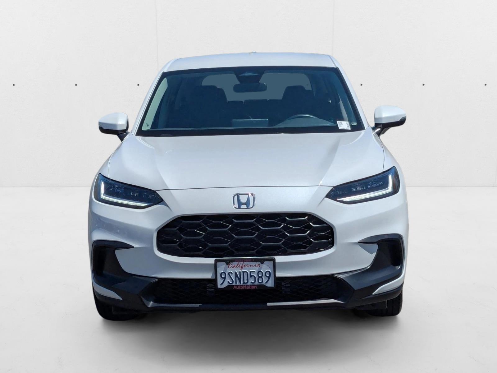 2025 Honda HR-V LX photo 2