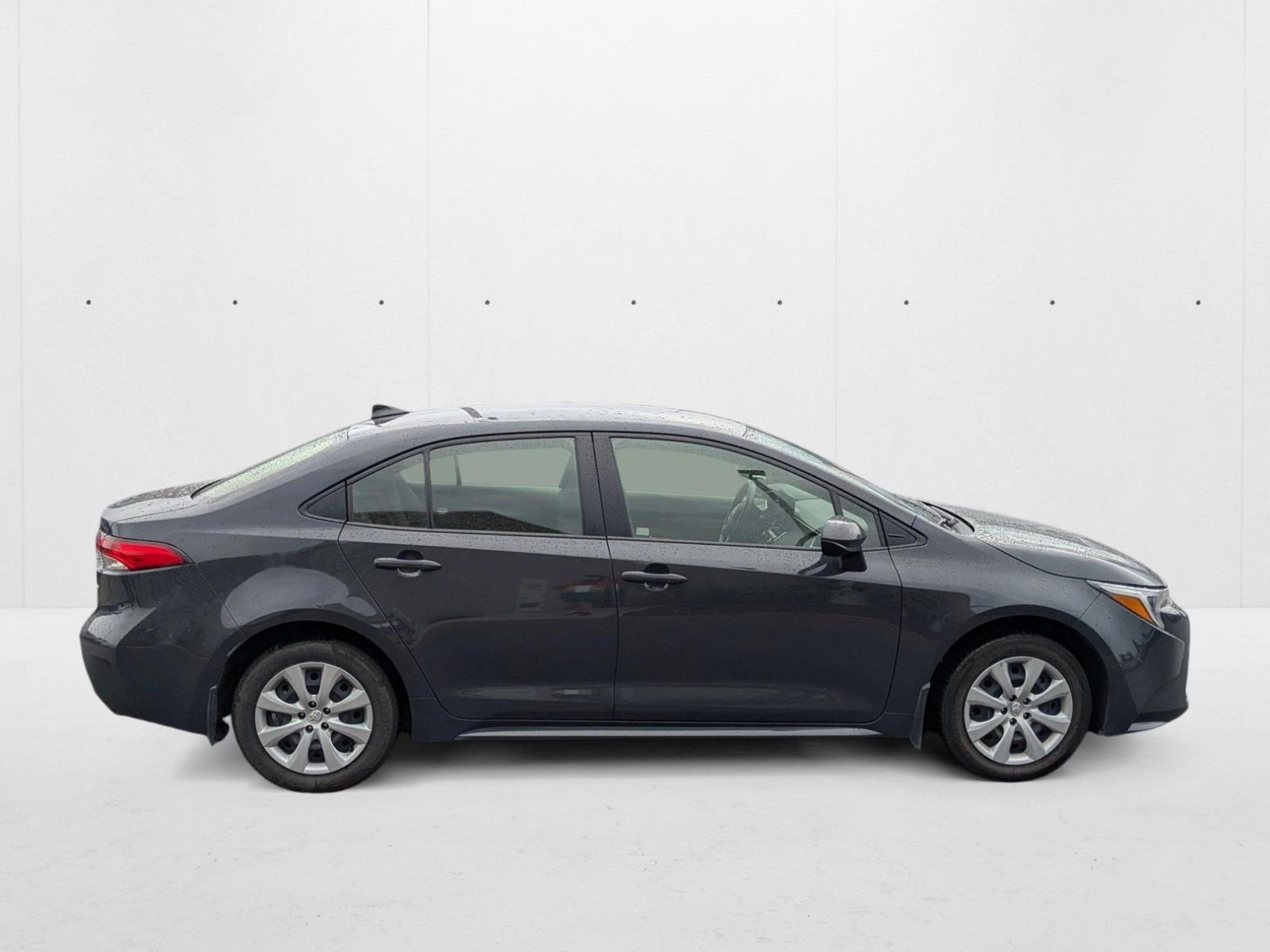2024 Toyota Corolla Hybrid LE photo 4