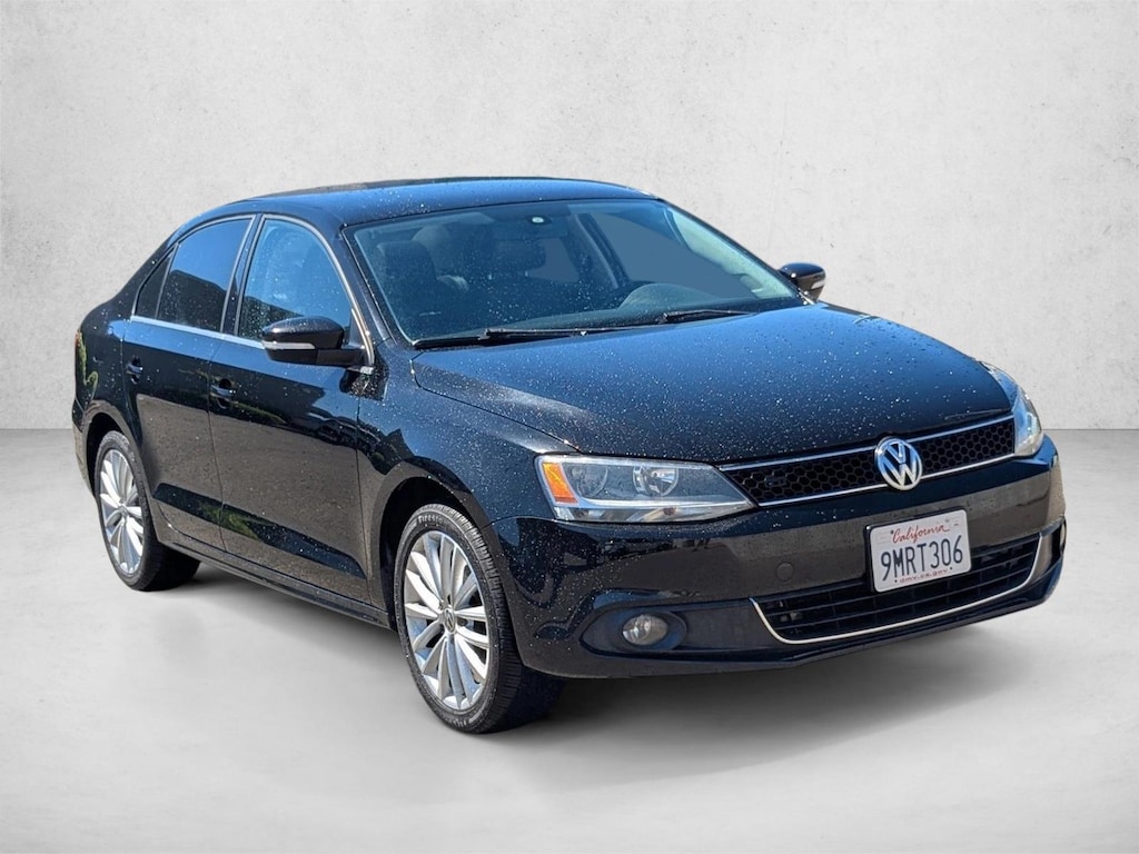 Used 2012 Volkswagen Jetta 2.5L SEL Premium w/PZEV Sedan