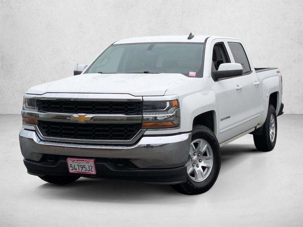 Used 2017 Chevrolet Silverado 1500 LT w/1LT Truck Crew Cab