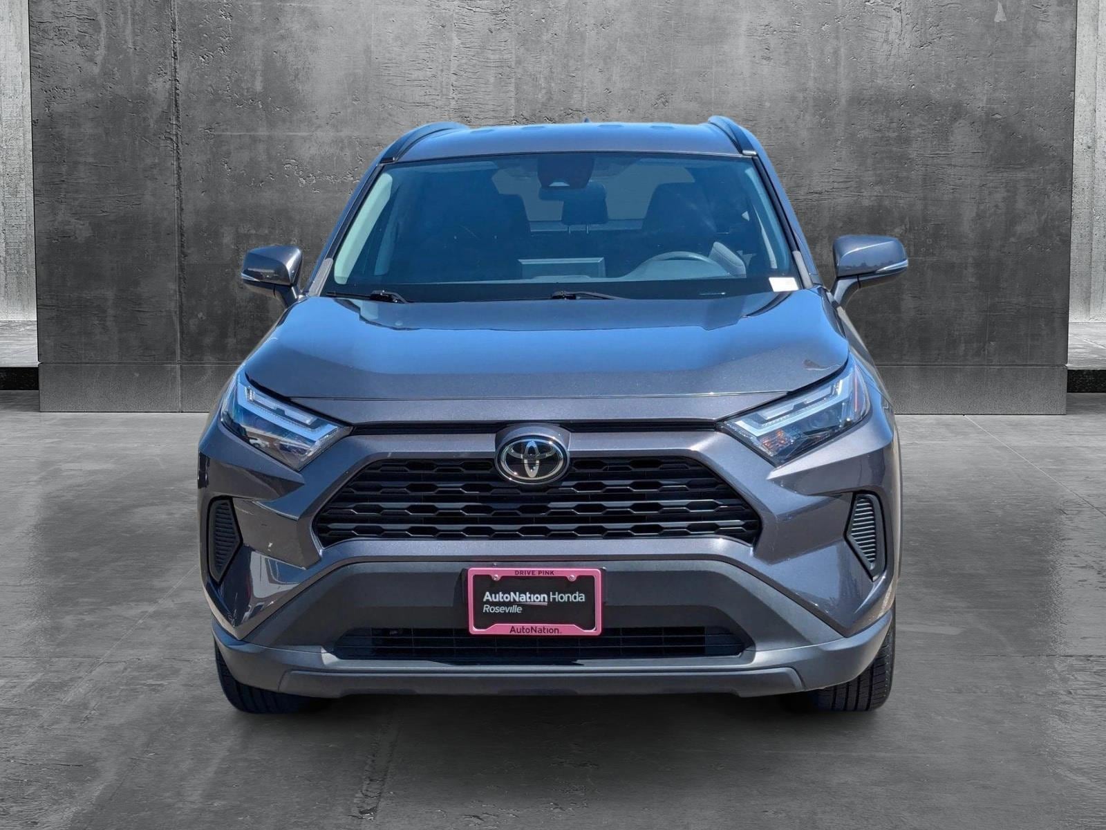 Used 2022 Toyota RAV4 XLE with VIN 2T3P1RFV4NW284576 for sale in Roseville, CA