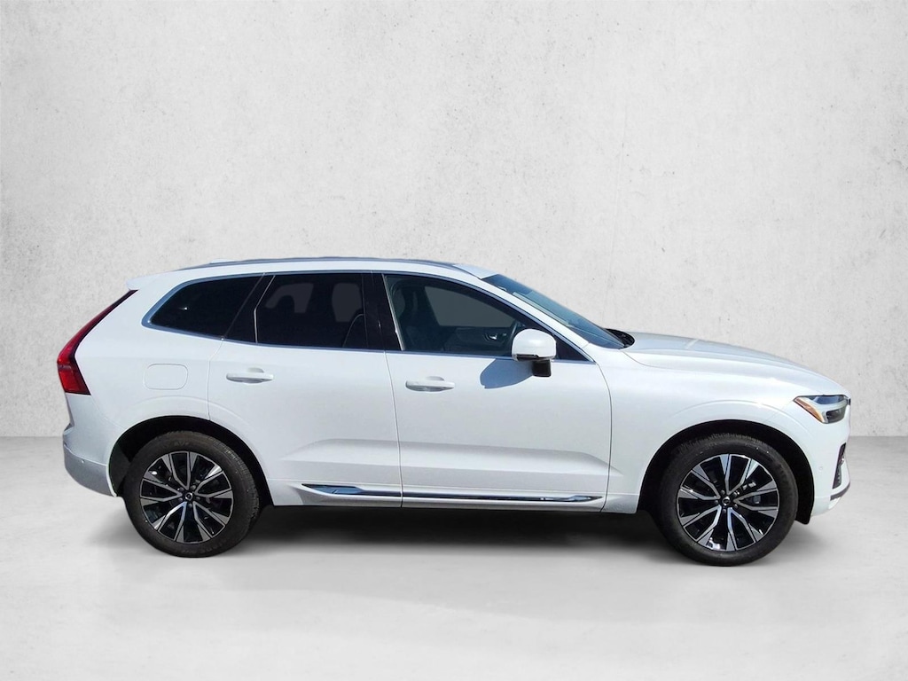 Used 2023 Volvo XC60 B5 AWD Plus Bright SUV