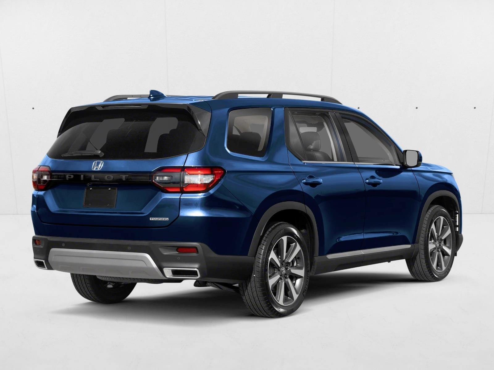 2025 Honda Pilot Touring photo 2
