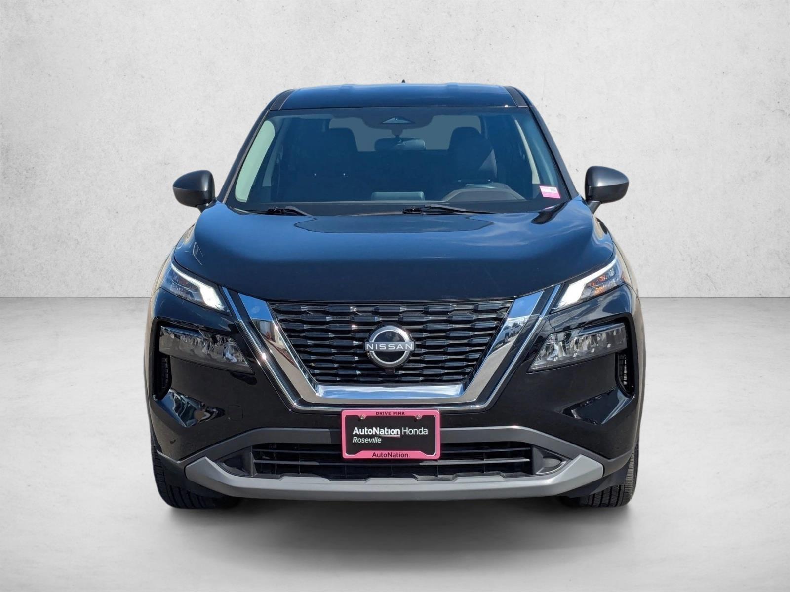 2023 Nissan Rogue S photo 2
