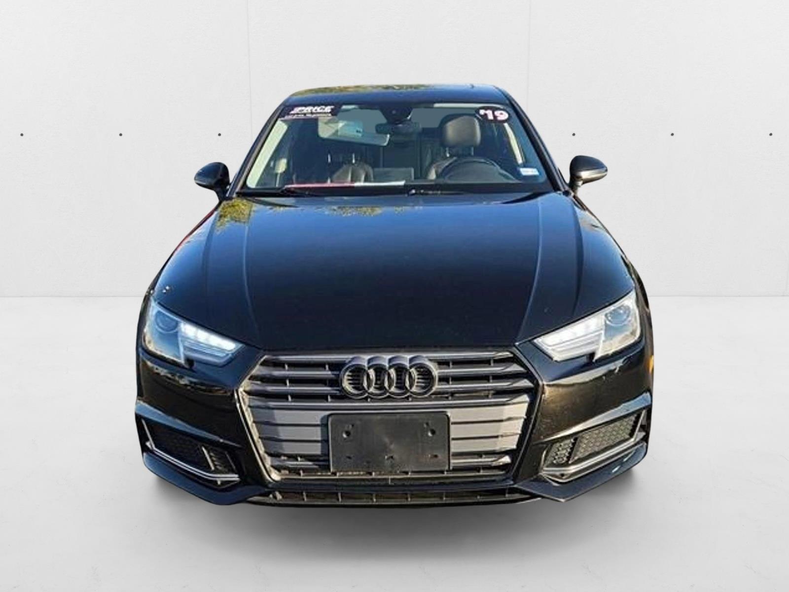 2019 Audi A4 2.0T Premium photo 2