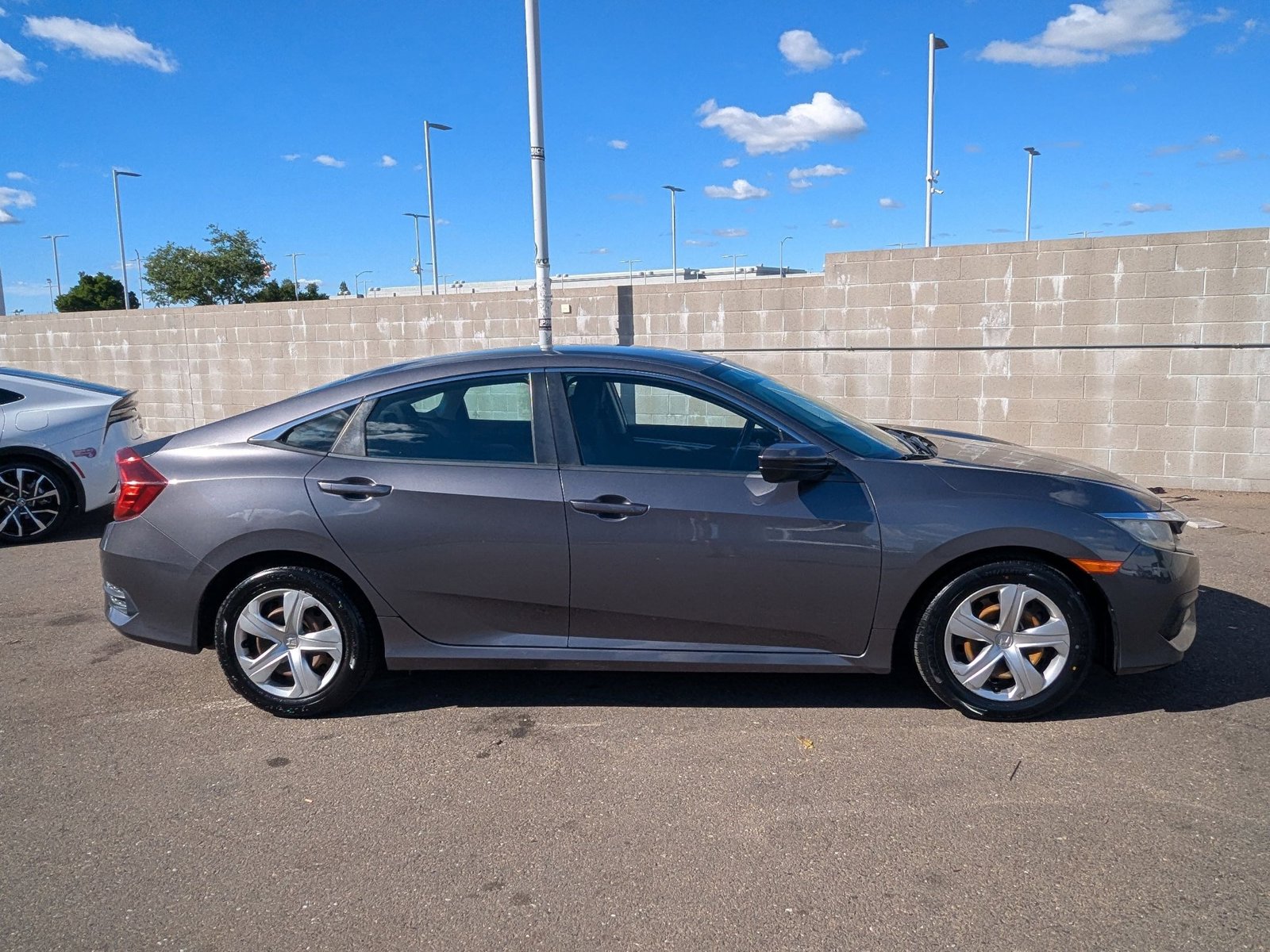 2017 Honda Civic LX photo 4