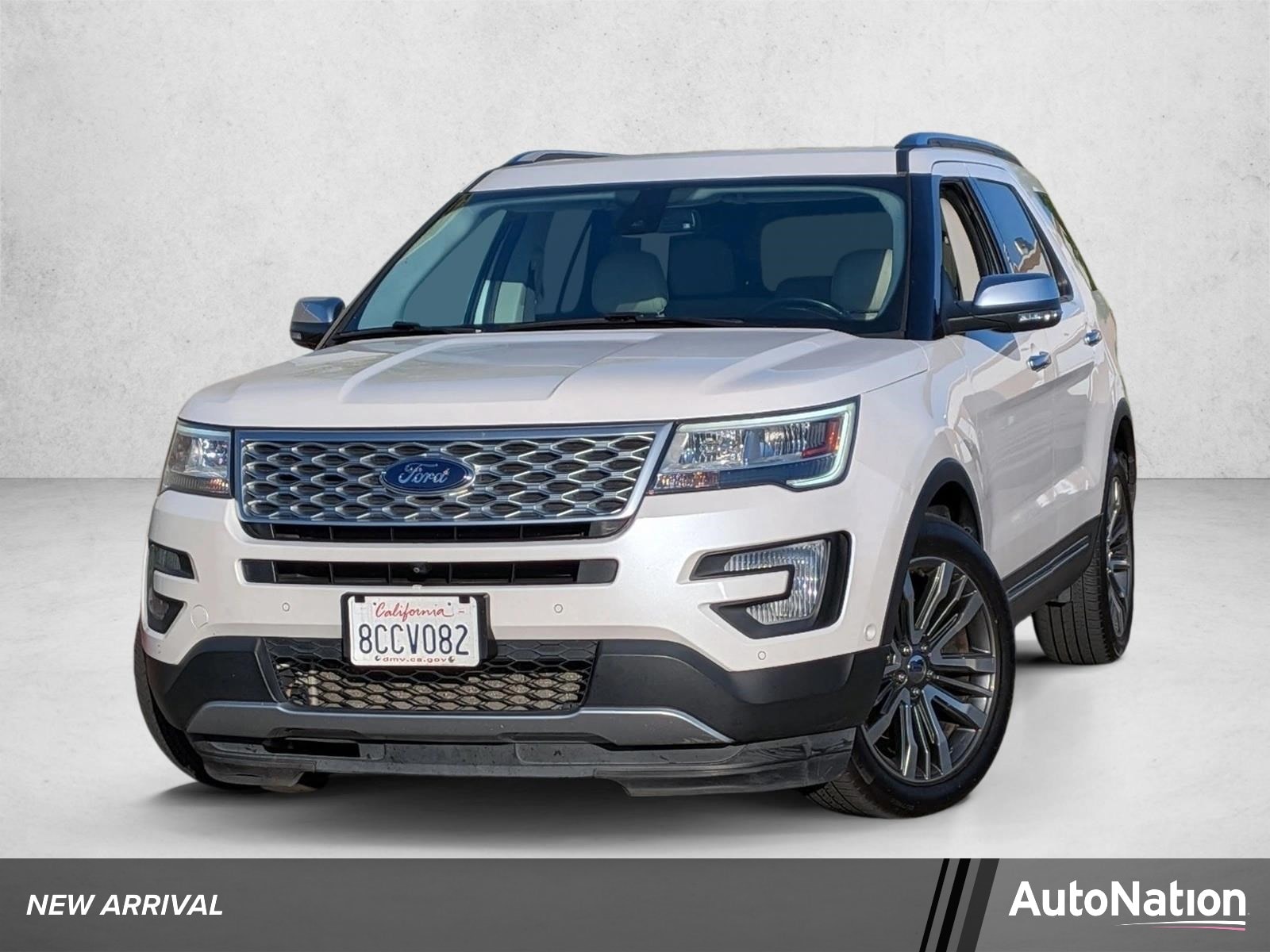 2017 Ford Explorer Platinum 4WD's photo
