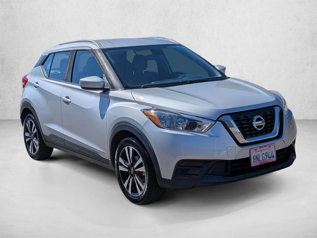 Used 2019 Nissan Kicks SV SUV