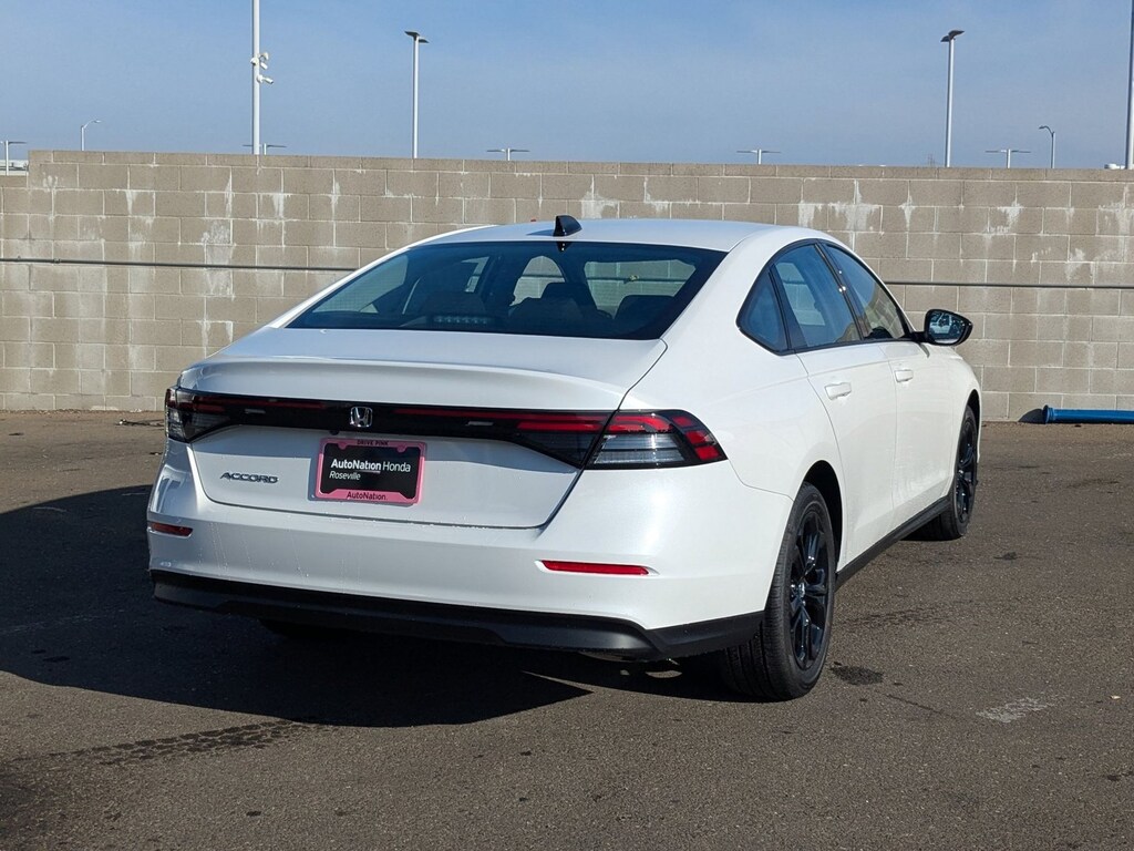 New 2025 Honda Accord SE Sedan