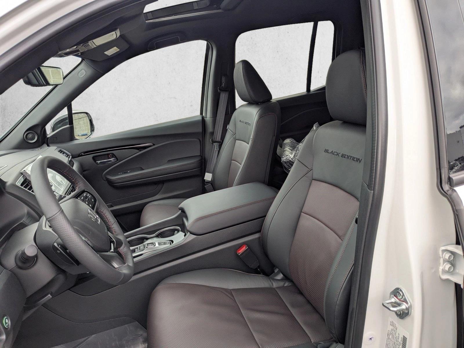 2026 Honda Ridgeline Black Edition - Photo 4