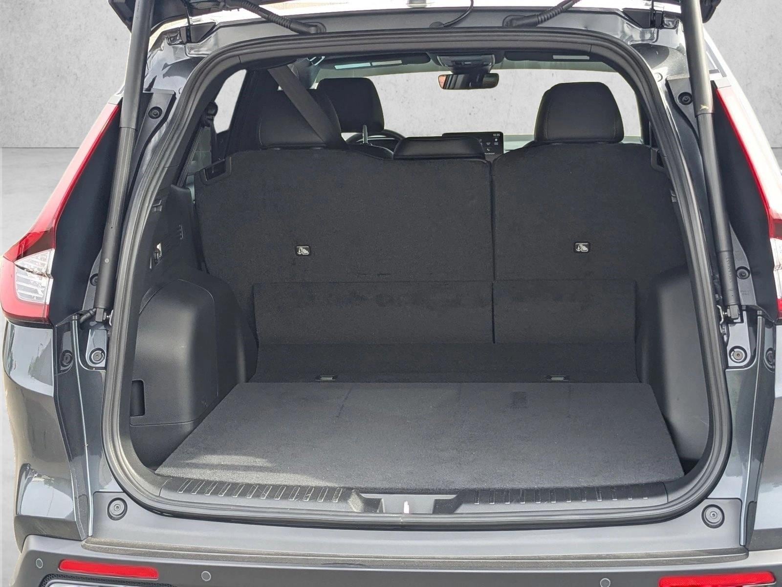 2026 Honda CR-V Hybrid Sport-L photo 6