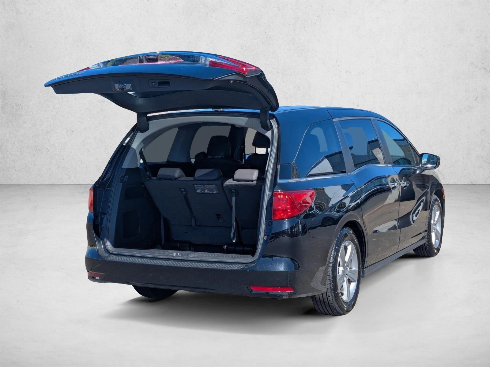 2018 Honda Odyssey EX-L photo 4