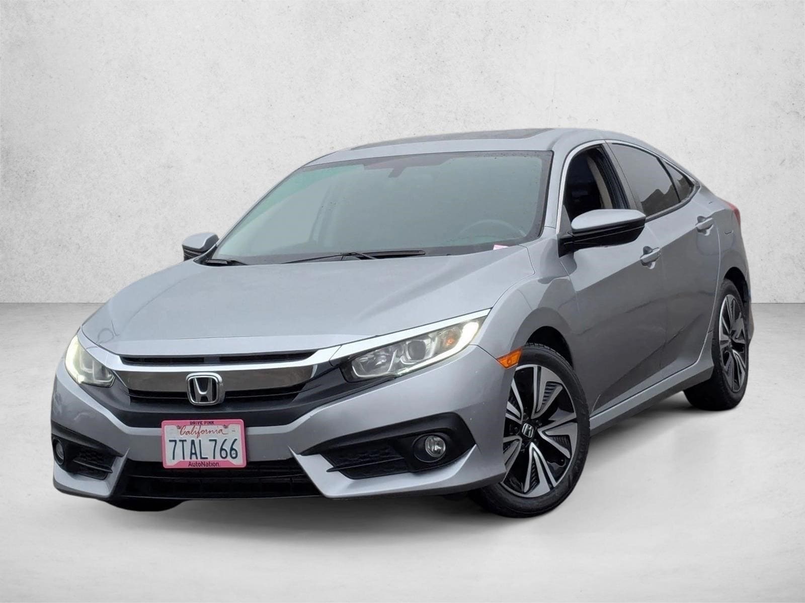 2016 Honda Civic EX-L's photo