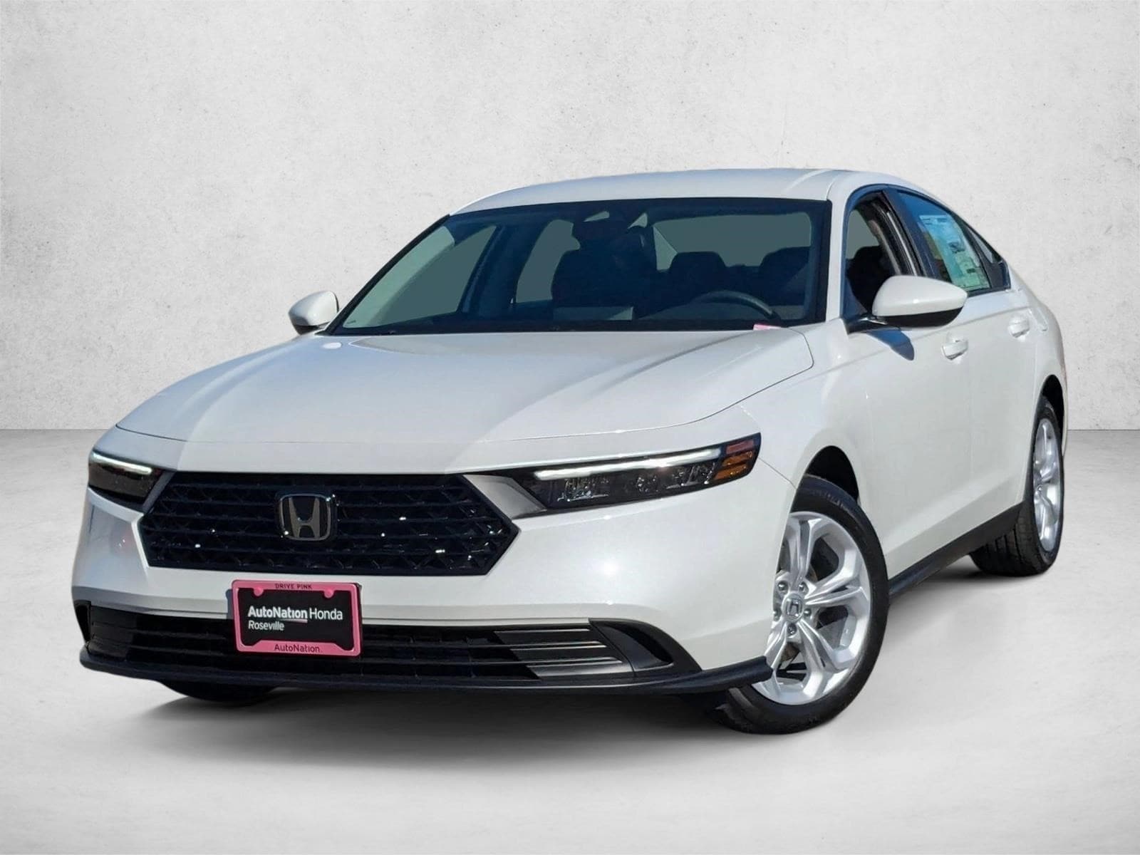 2025 Honda Accord LX's photo