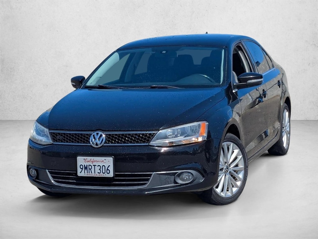 Used 2012 Volkswagen Jetta 2.5L SEL Premium w/PZEV Sedan