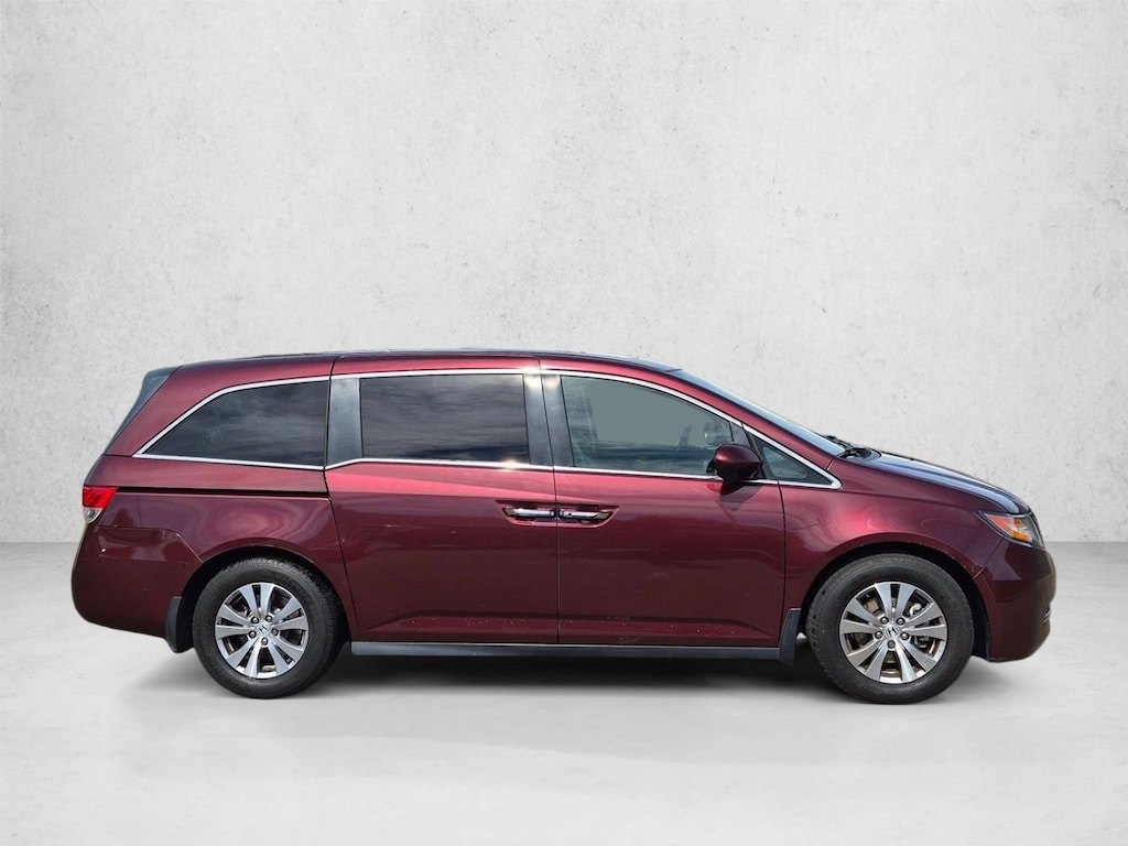 Used 2016 Honda Odyssey EX-L w/Navigation Van Passenger Van