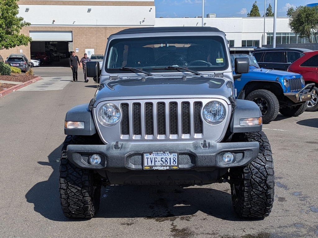 Used 2018 Jeep Wrangler Unlimited Sport 4x4 SUV