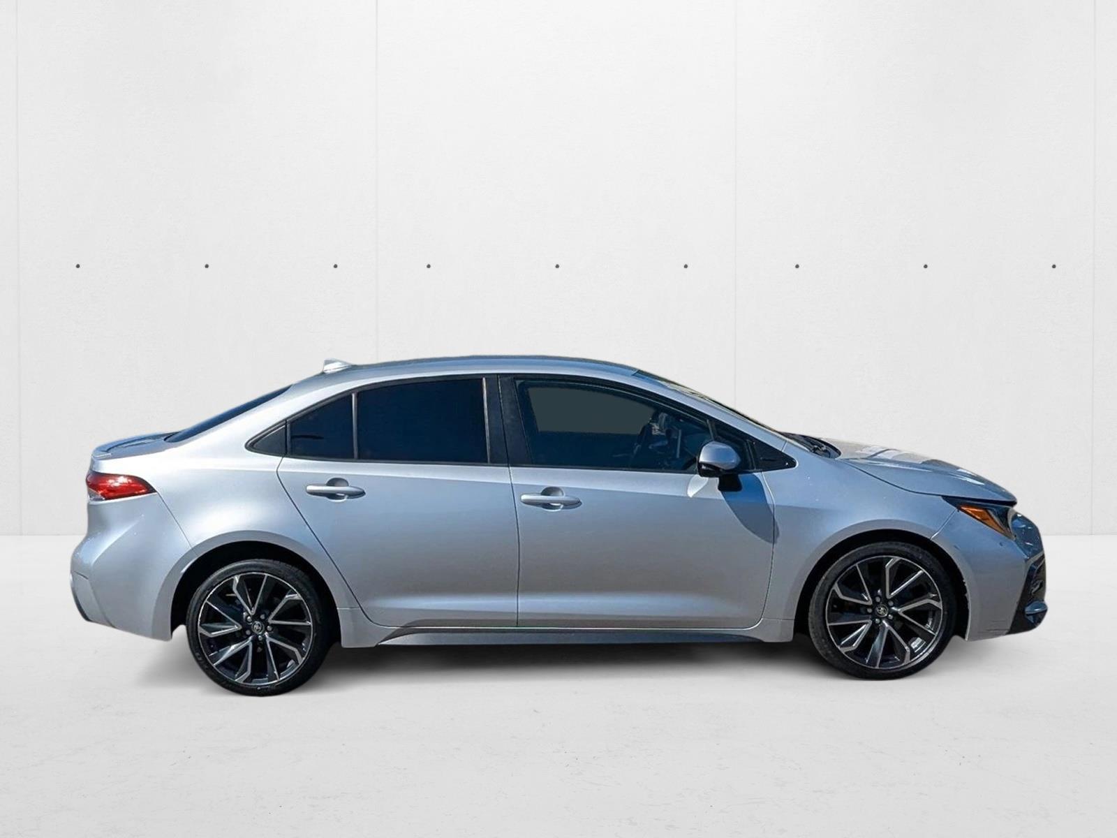 2020 Toyota Corolla SE photo 4