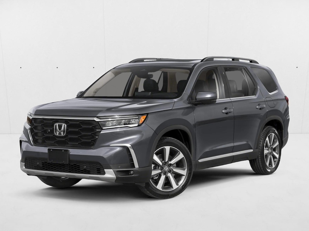 Used 2025 Honda Pilot Touring SUV